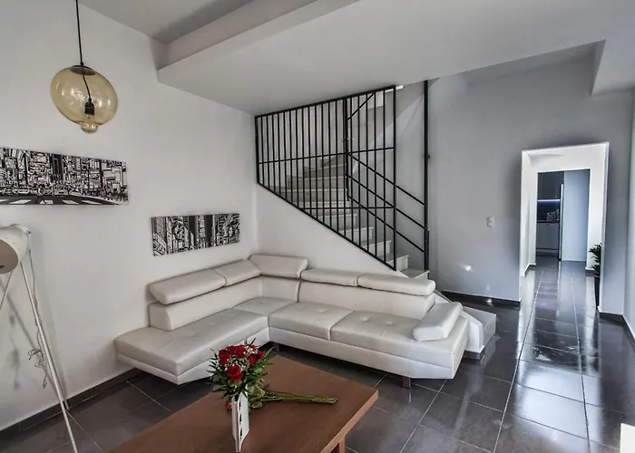 Apartment Loggia A275