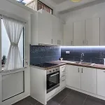 Loggia A275 Apartamento *